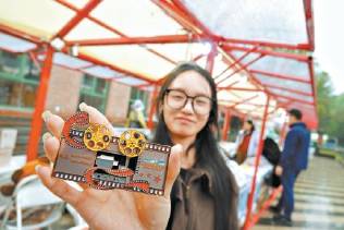 北影节电影生活艺术市集开幕 文艺生活体验让游客过瘾