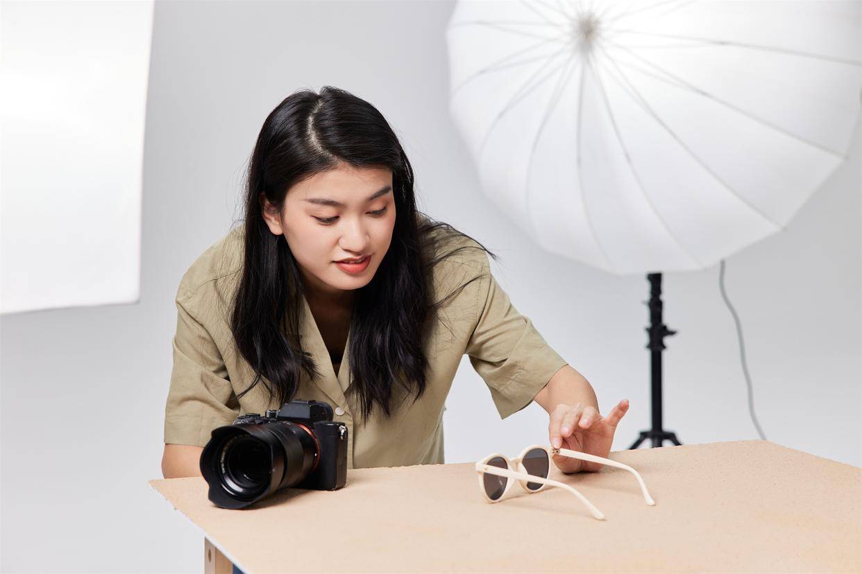 百岁之路更名本草仁心继续坑老：于晓津造假 康