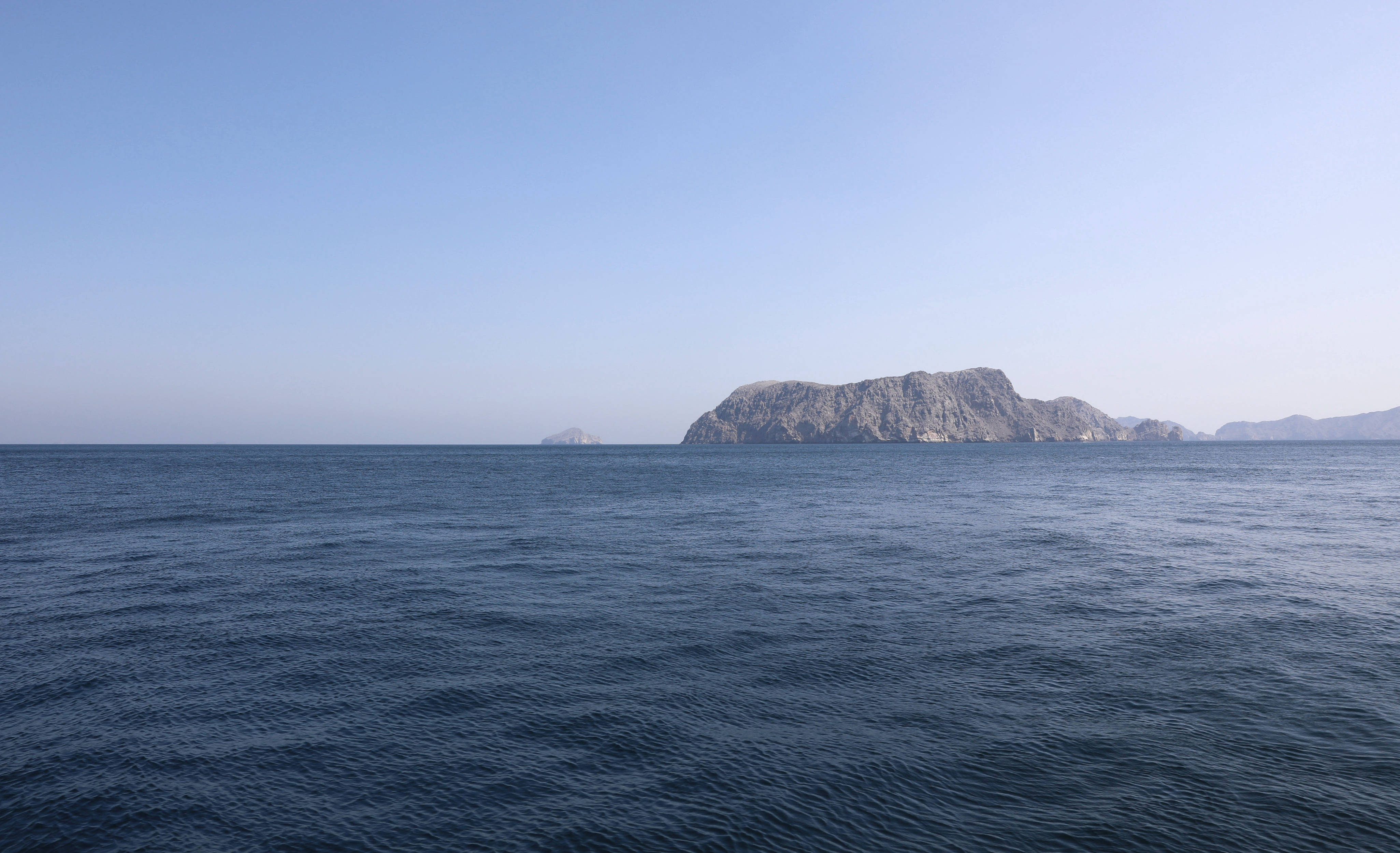 图片[2]-美伊新一轮谈判前景不明：伊朗拒绝参加 两国海军交锋 -华闻时空