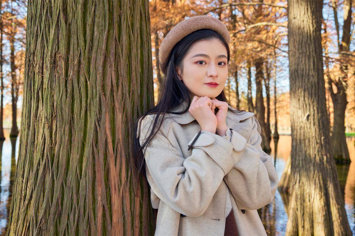 女孩挪用1700万当"榜一大姐&q