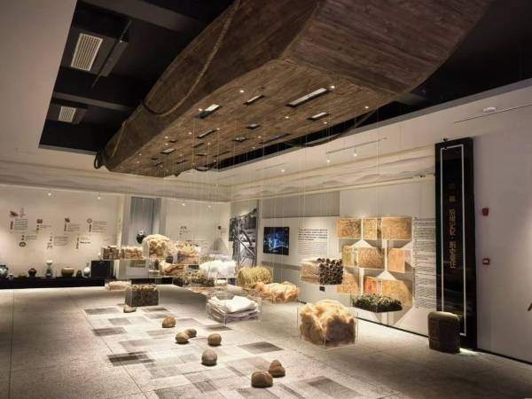 解锁文化新地标 涪陵城市记忆馆开馆_工业_任峰_白鹤