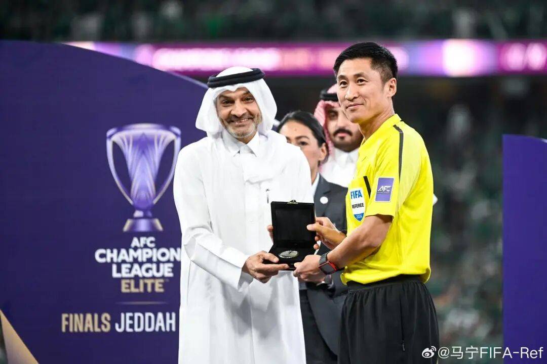 10场起步！亚冠冲撞马宁的球员被内部处罚，还将遭亚足联重罚