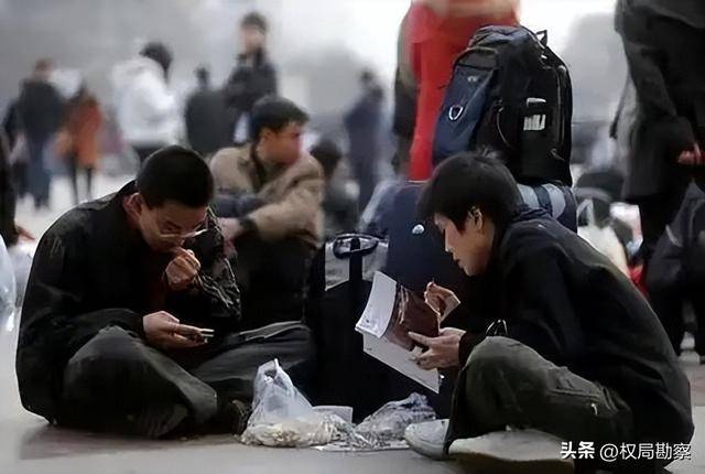 央视实锤！境外势力培养大批“躺平网红”背后阴谋直指中国青年-第10张图片-