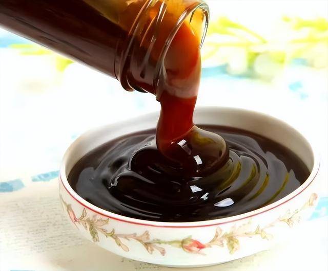 原创            我国癌症高发，是否与蚝油有关呢？劝告：这3种调味品，少碰为妙