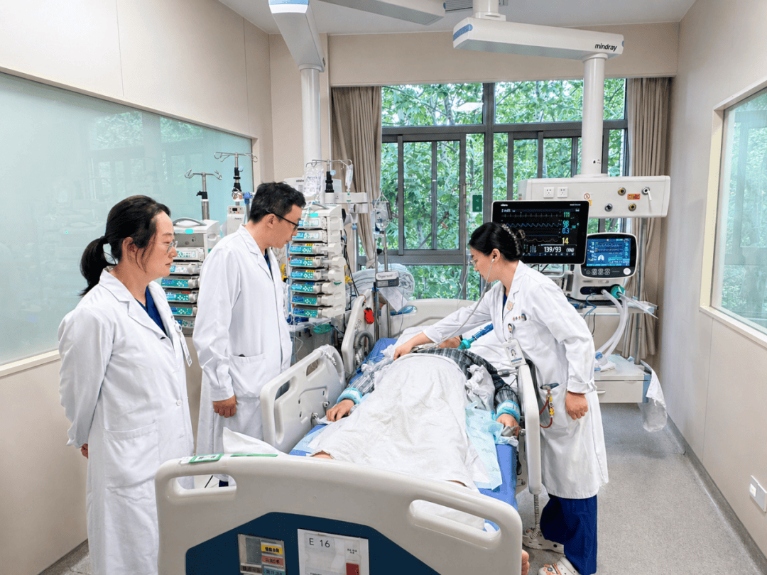 上海男子旅行返沪被送进ICU，因一碗面收到病危通知！医生：严重者危及生命