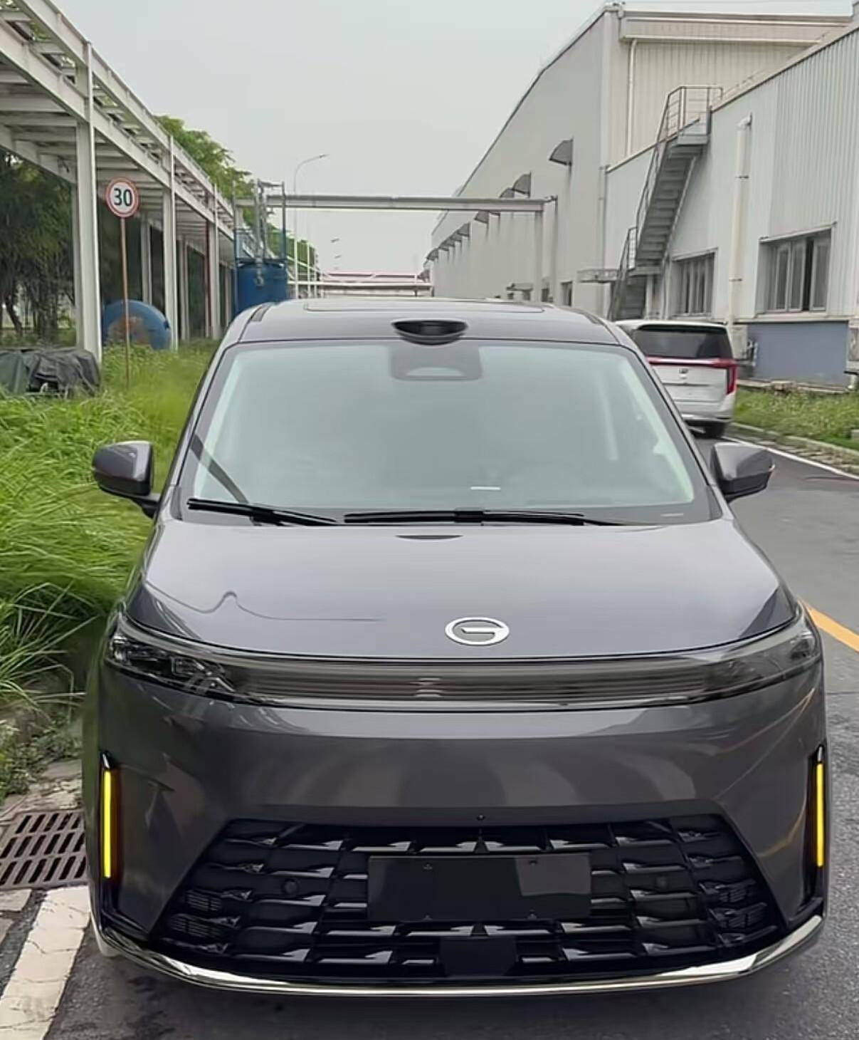 全新传祺E8 PHEV,换电子怀挡,标配8295芯片+电磁悬架,442马力_搜狐汽车_搜狐网