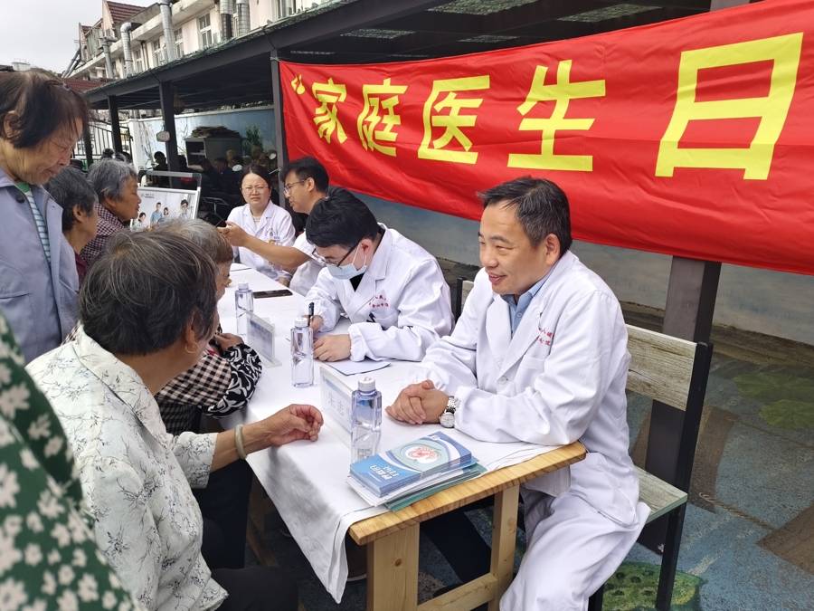 警惕男性“沉默杀手”！金山吕巷镇将这项筛查免费送到了家门口