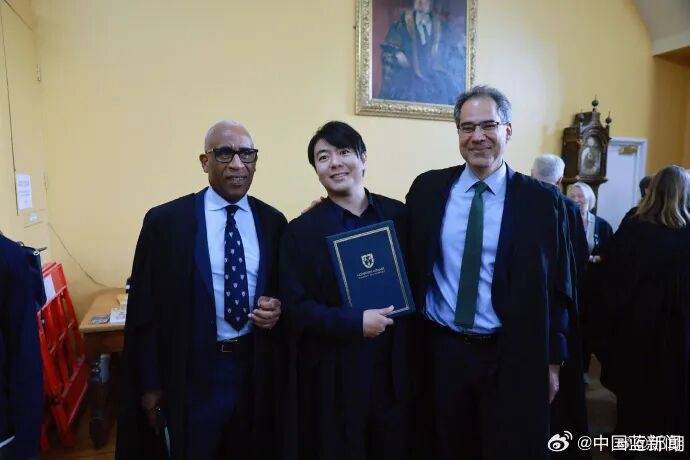 郎朗获授剑桥大学荣誉院士，本人发文：很荣幸，很开心能和剑桥达成艺术教育合作