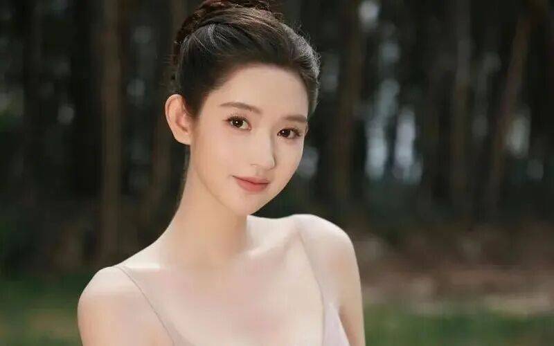 【2026.5.23】王玉雯资源？周也和檀健次？《莲花楼》要拍2？刘浩存私下什么性格？封面图