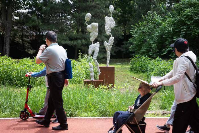 观展｜北京艺术季“漫游·雕塑公园”艺术展开幕