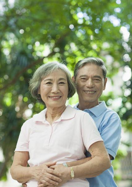 原创            70岁后，哪怕还有夫妻生活，要想多活几年，请把这几句话牢记心底