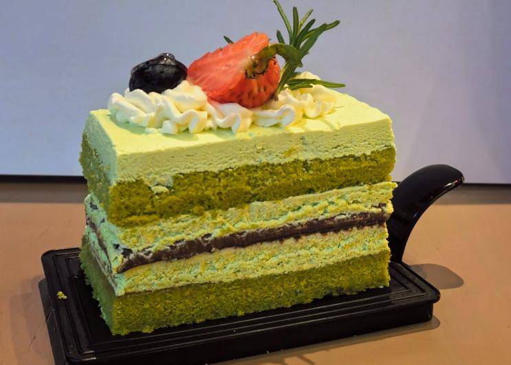 原创            医生提醒：老年人若长时间不吃甜食，不出半年，身体或有7改善