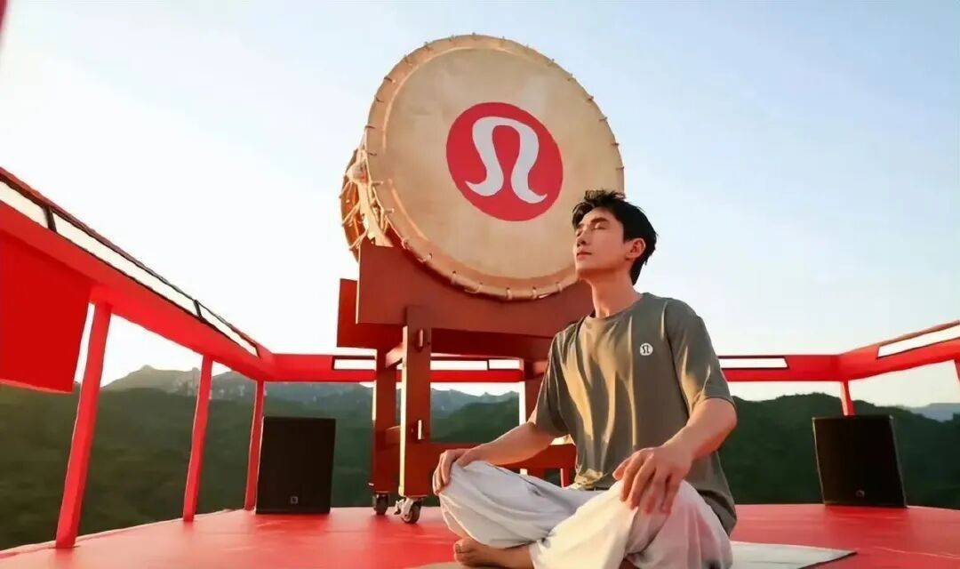 一面鼓戳破流量泡沫，翻车的lululemon与品牌文化营销的失能