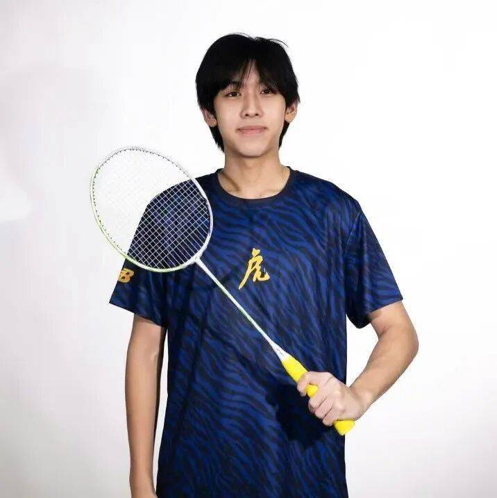 林志颖捂了12年的kimi，首次公开正面照，网友：这脸，判若俩人...