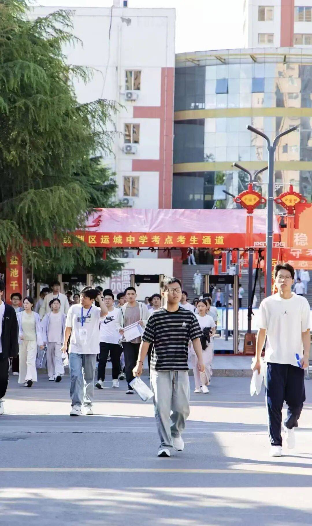 运城市2026年中考顺利结束_考试_考场_考生