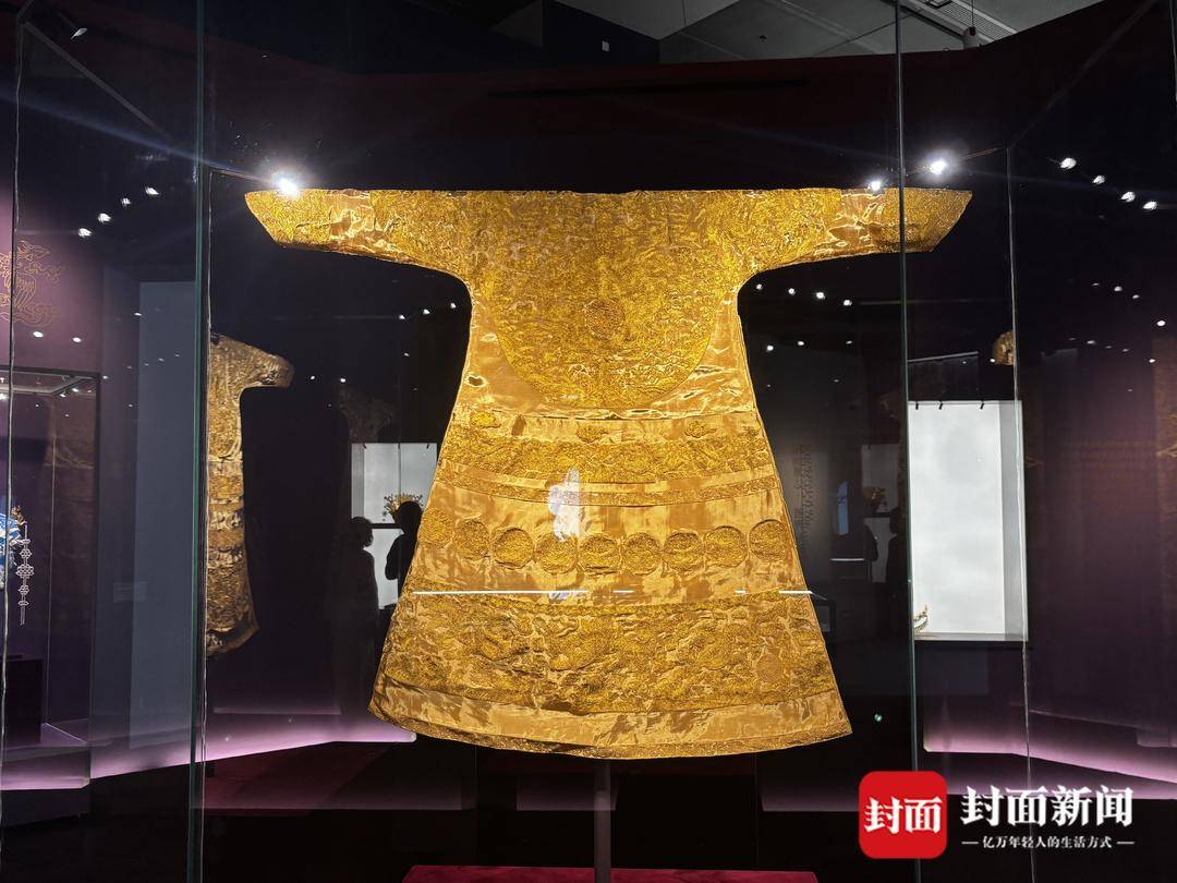 “熔金择粹”水贝黄金珠宝艺术展在京开幕 免费向公众开放