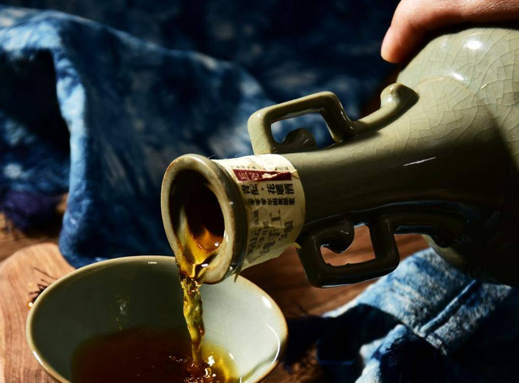 原创            黄酒再次被关注！医生发现：前列腺者喝黄酒，不用多久或有5变化