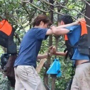 影视飓风荒岛直播现事故，Tim（潘天鸿）与嘉宾中国Boy（王瀚哲）险“动手"