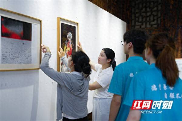 湖南科技学院美术与艺术设计学院开展“送艺下乡”美育浸润活动 2026-07-13 17:42:27