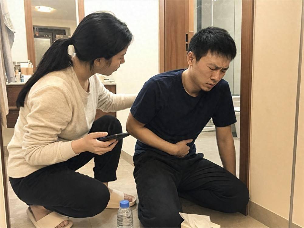2023年，29岁江西男子查出肠癌晚期，他的亲身经历，警醒着所有人
