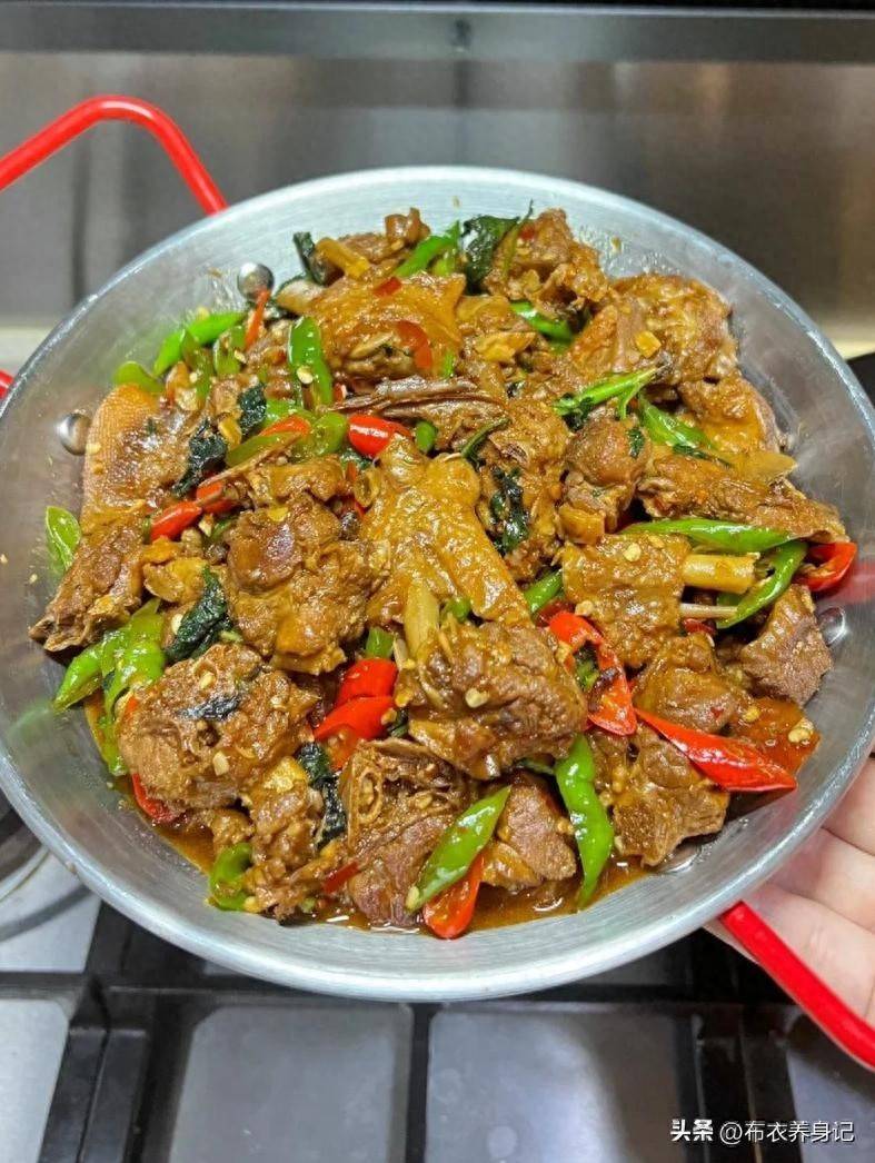 原创            后天迎来大暑，沿袭古法适时养护身心