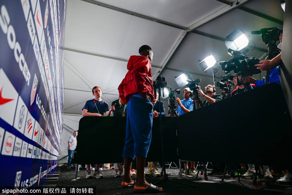 中国男足亚运会小组抽签分析：劲敌环伺，出线之路充满挑战