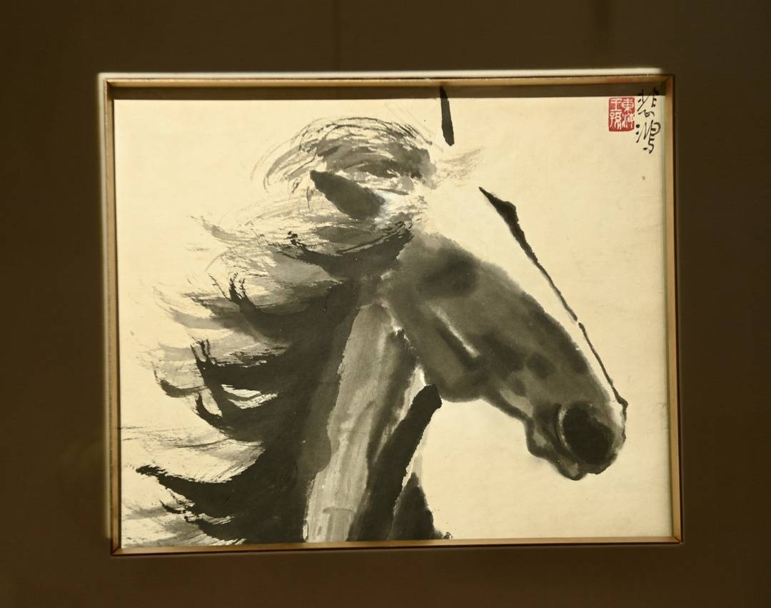 徐悲鸿马年特展24件真迹掀起观展热潮，美术界如何鉴定“真迹”？