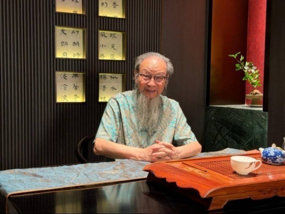 我国著名书画家欧阳宾作品全国艺术展在北京鸟巢正式开幕！