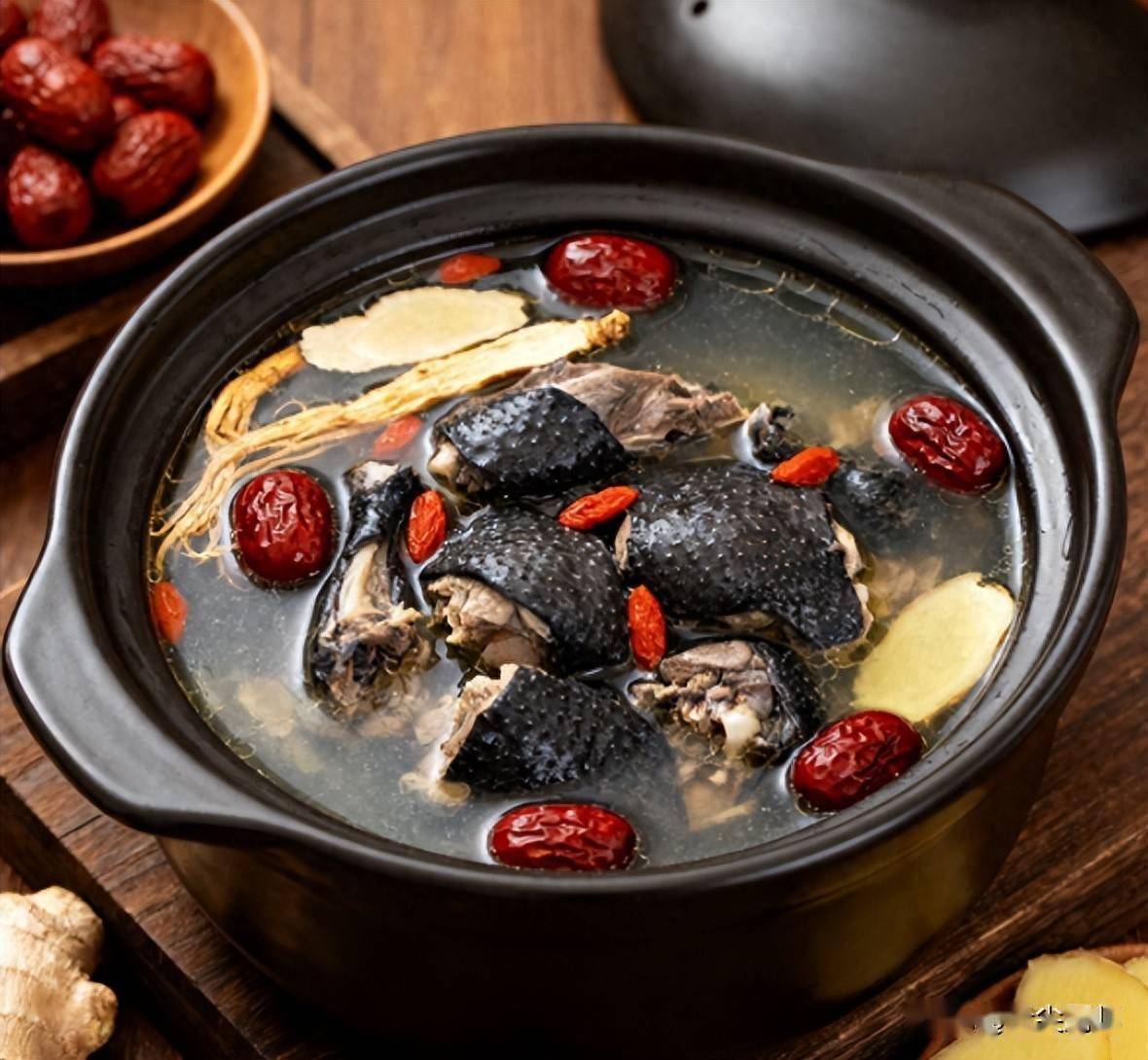 人到中年别乱补，建议多吃这5样家常食材，增强抵抗力少生病
