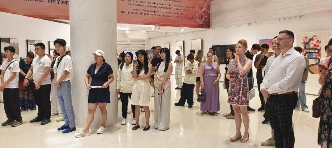 AI时代中国水墨艺术作品国际巡展 亮相贝尔格莱德中国文化中心