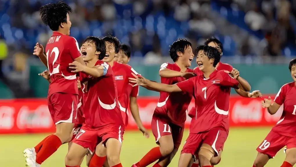 28-1！亚运东亚女足狂轰28球仅中国队失球，王霜独造4球，日本8-0、朝鲜10-0