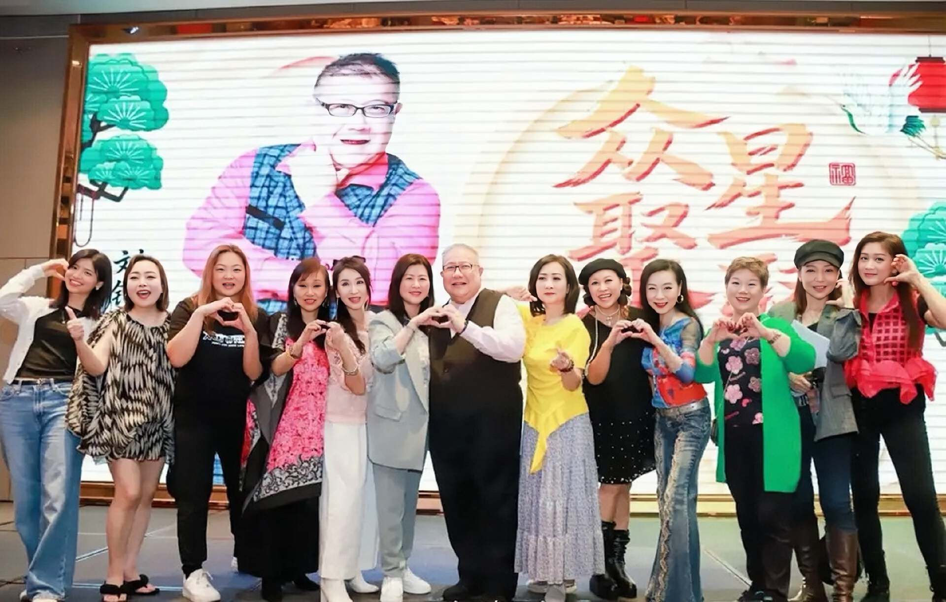 点击图片看原样大小图片