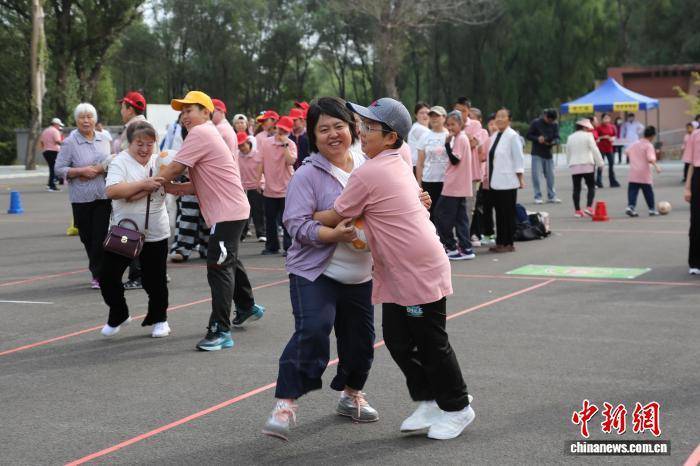 辽宁：特奥足球体验活动赋能特殊少年向阳成长