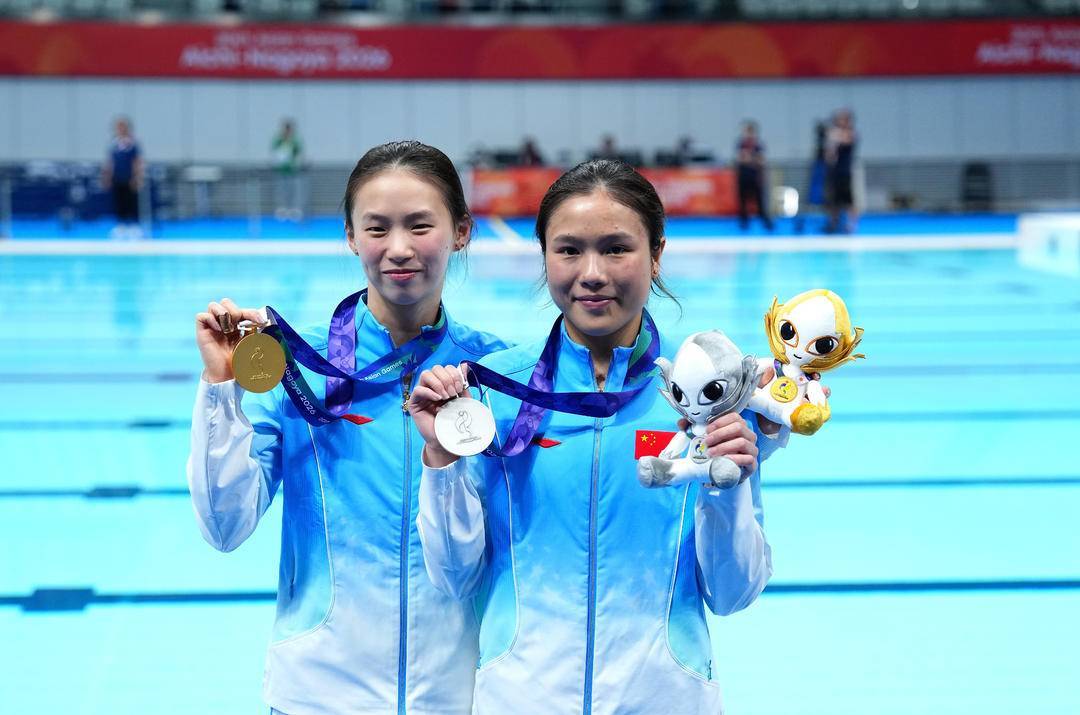 聚焦亚运|陈芋汐、卢为包揽金银，中国队实现女子10米台14连冠
