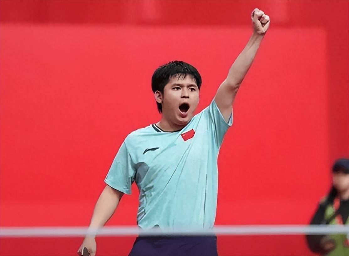 林诗栋4-0夺金！王楚钦却说：打球找不到享受，环境像慢性毒药