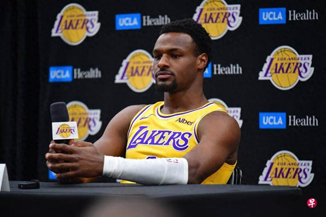 NBA世纪父子组合散伙！詹姆斯儿子：他走他的路，我们赛场见