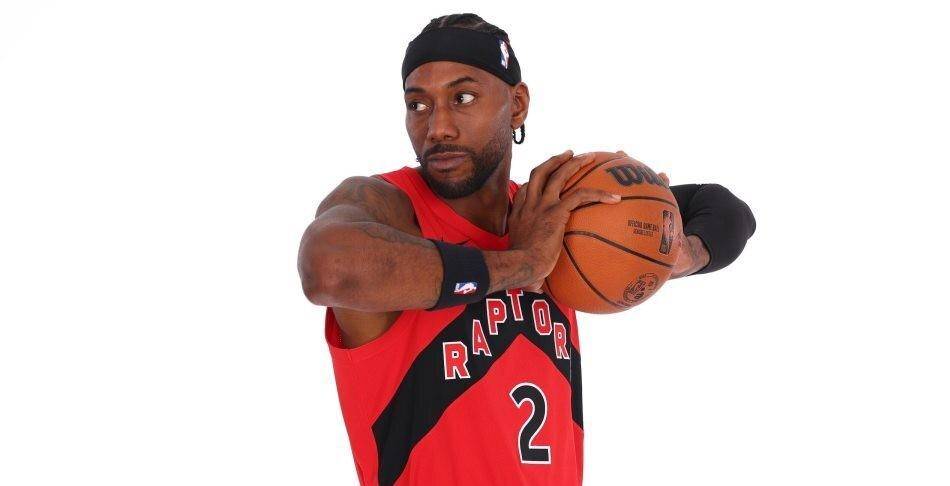 美媒发布NBA30队发实力排名，76人第一，火箭第7，湖人第13，勇士跌至22名