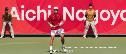 吴易昺获得亚运会网球男单银牌