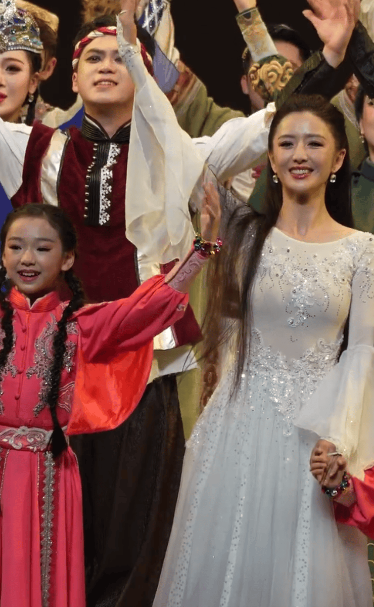 佟丽娅与小酒窝同台饰演舞剧！二东说念主舞姿优好意思好养眼